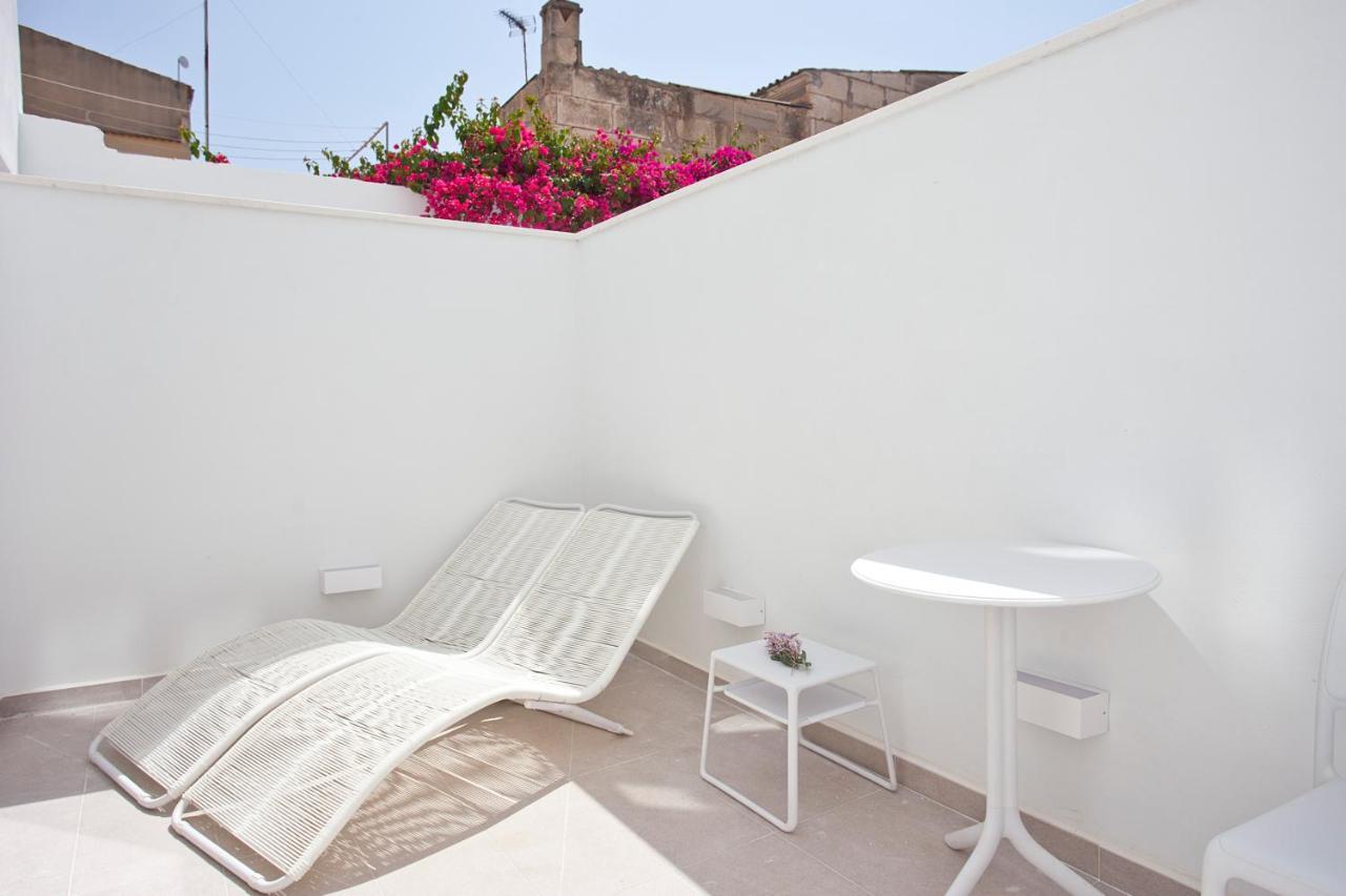 Bj Cala Morlanda Estudios (Adults Only) S'Illot  Ngoại thất bức ảnh